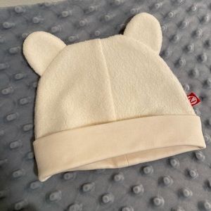 Cream Zutano fleece bear hat